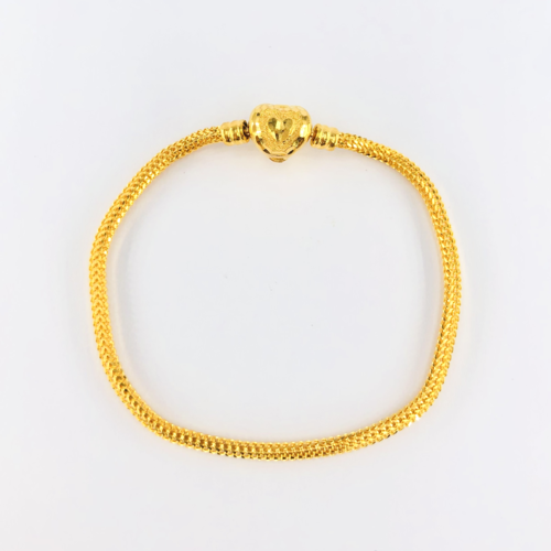 Gold bracelet for women on sale png