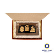 Load image into Gallery viewer, Arthesdam Jewellery 999 Gold Divine Blessing Trio Display Frame
