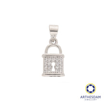 Load image into Gallery viewer, Arthesdam Jewellery 925 Silver Sparkling Lock Pendant
