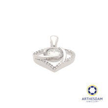 Load image into Gallery viewer, Arthesdam Jewellery 925 Silver Moissanite 3 Hearts Pendant
