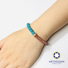 Load image into Gallery viewer, Arthesdam Jewellery 916 Gold Blue VS Pink Quartz Bracelet
