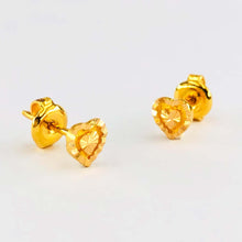 Load image into Gallery viewer, Arthesdam Jewellery 916 Gold Heart Earrings
