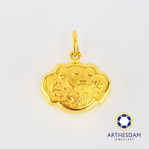 Gold sovereign deals pendant price